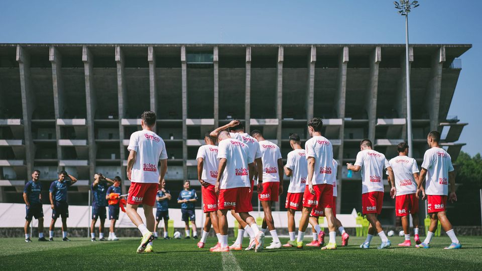 Plantel arsenalista está a gostar dos primeiros tempos com o técnico espanhol (Foto: SC Braga)