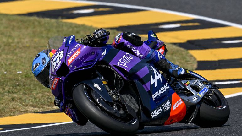 Oliveira responde à pressão e fica à porta da Q2