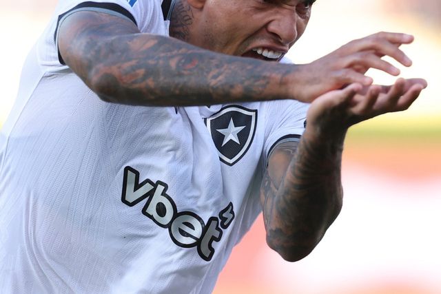 Igor Jesus (X/Botafogo)