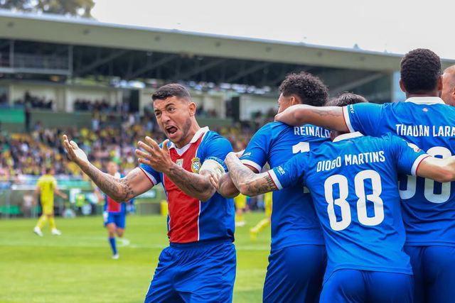 Mercado oficial: Alverca diz adeus ao capitão, que ruma ao Qarabag