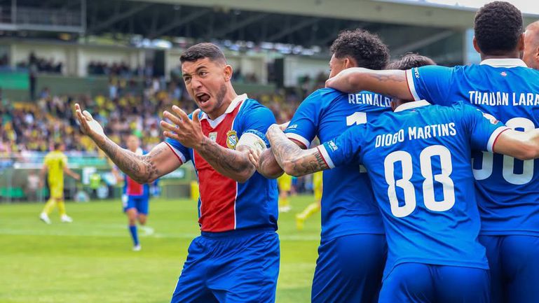 Mercado oficial: Alverca diz adeus ao capitão, que ruma ao Qarabag