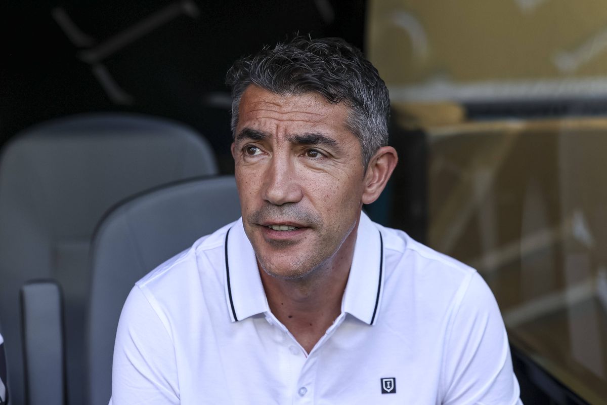 Benfica: Bruno Lage explica Aursnes a lateral e fala de dois adversários