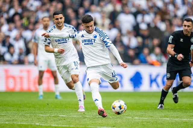 Roony Bardghji tem-se destacado ao serviço do Copenhaga e a cobiça pelos seus serviços é cada vez maior