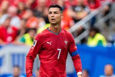 «Não faz sentido Ronaldo, aos 41 anos, jogar sistematicamente 90 minutos»