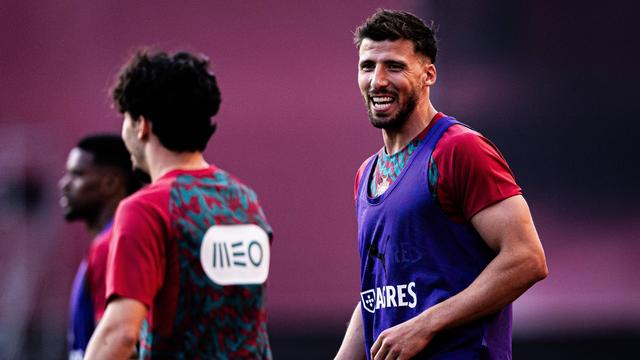 «Fica mal a Rúben Dias tratar os jornalistas por tu»