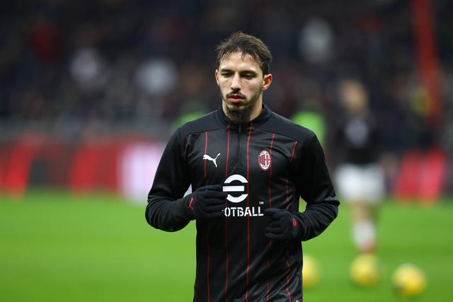 Ismael Bennacer não foi convocado para o Mundial 2026 pela Argélia