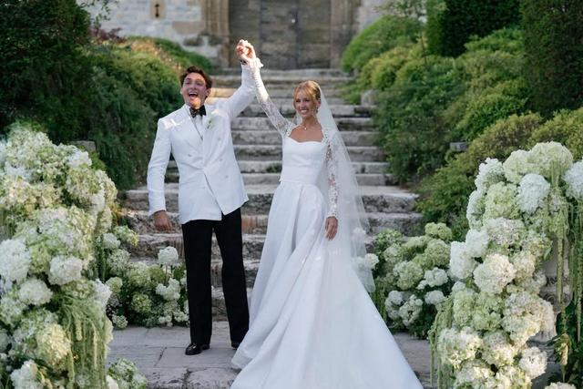 Mondo Duplantis saltou para a equipa dos casados. Foto Instagram Dupantis