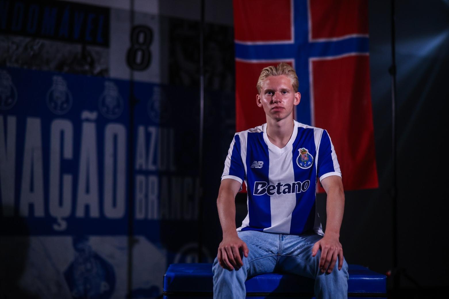 Eirik Granaas já fala à dragão - Foto: FC Porto