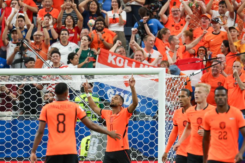 Gakpo, autor de dois golos, foi o melhor em campo - Foto: IMAGO