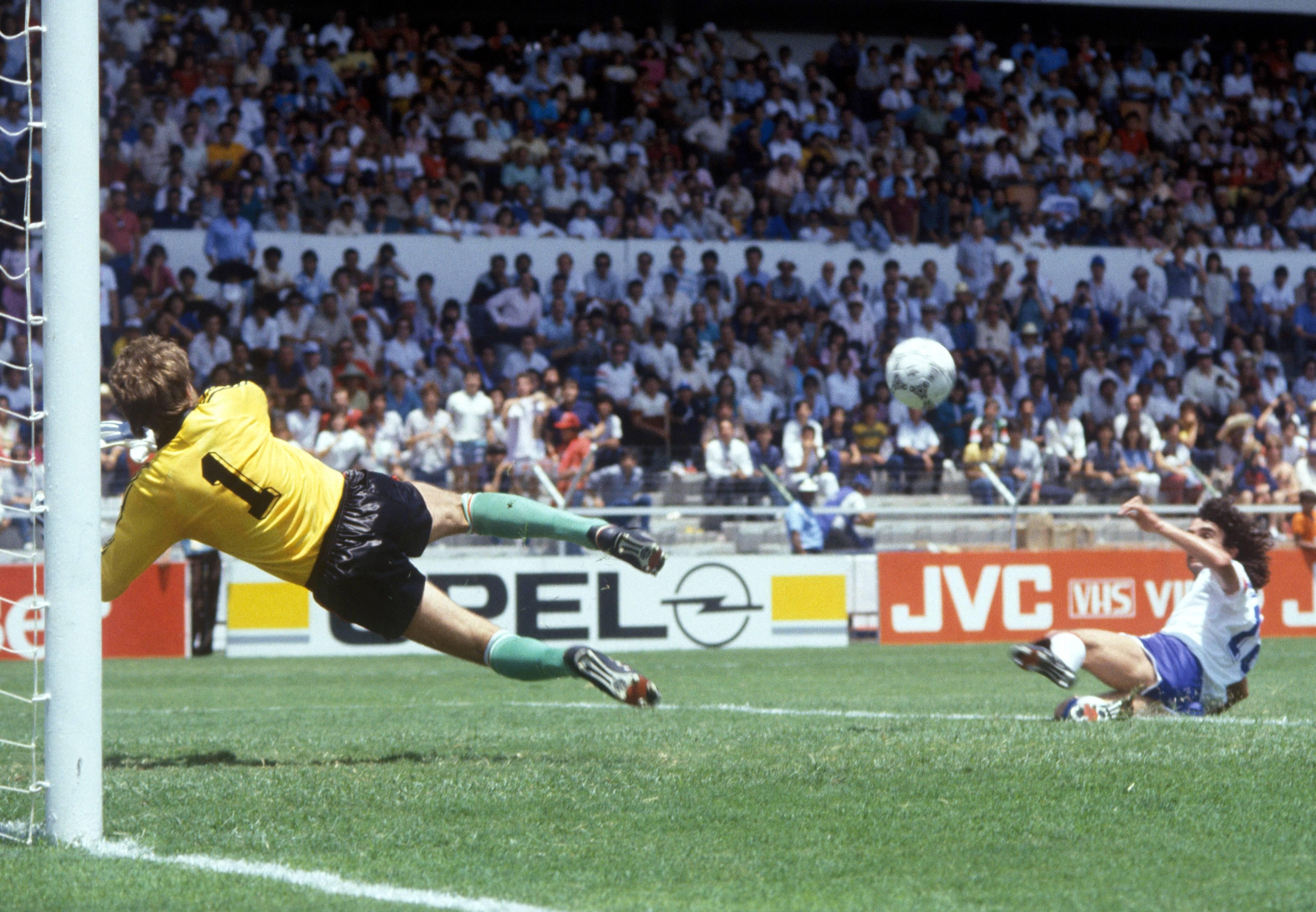 Hungria não participa num Mundial desde 1986, mas tem 87 golos e duas das maiores goleadas de sempre, 9-0 e 10-1 - Foto: Imago