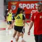 Treinador campeão do Benfica parte a loiça: «Ninguém mexe no meu trabalho!»