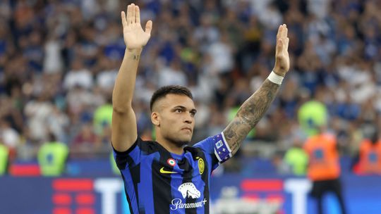 Lautaro Martínez renova com o Inter