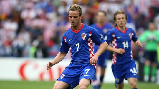 Oficial: Rakitic é reforço do Hajduk Split