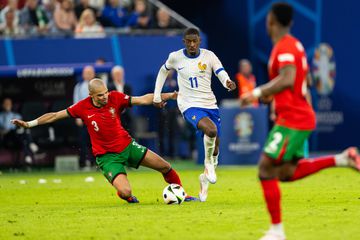 Sampaoli: «Dembélé joga como um autista»