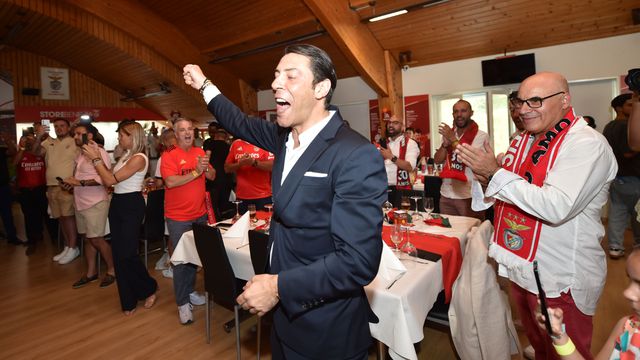 «Rui Costa? Não me lembro de ver uma noiva tirar tantas fotografias»