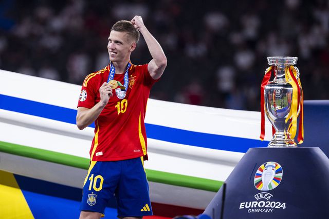 Cláusula de rescisão de Dani Olmo no Leipzig expirou