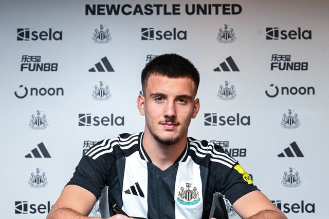 Oficial: Newcastle assegura promessa sérvia