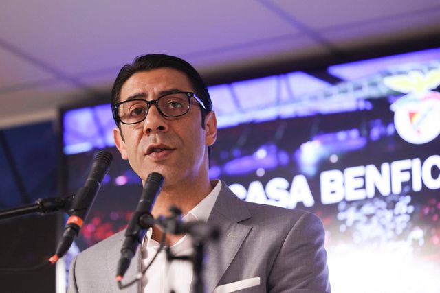 Rui Costa: «Os reforços vão perceber a dimensão do Benfica»