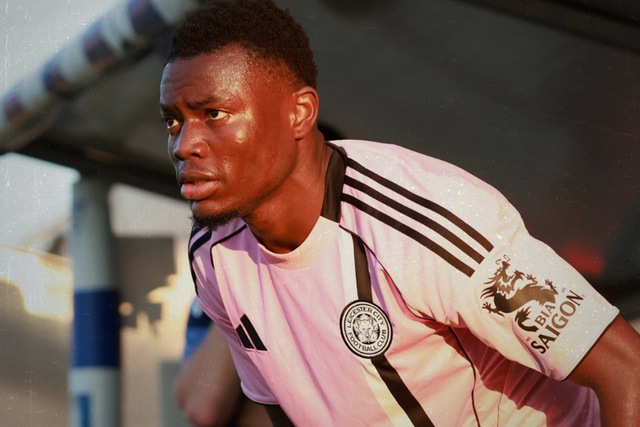 Fatawu a representar o Leicester na pré-época