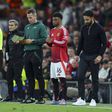 Ruben Amorim ao lado de Amad Diallo em Old Trafford