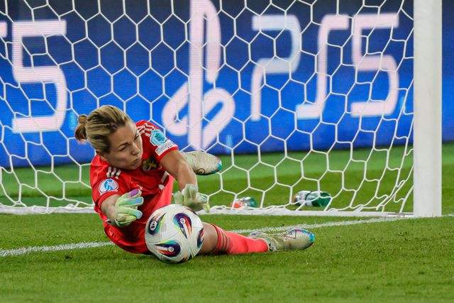 Quase metade dos penáltis no Euro 2025 feminino não entraram: porquê?