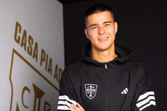 Casa Pia paga 200 mil euros para reforçar a baliza