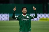 Lucas Evangelista a celebrar o primeiro golo do Palmeiras