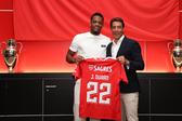 Jhon Durán e Rui Costa, presidente do Benfica — SL Benfica