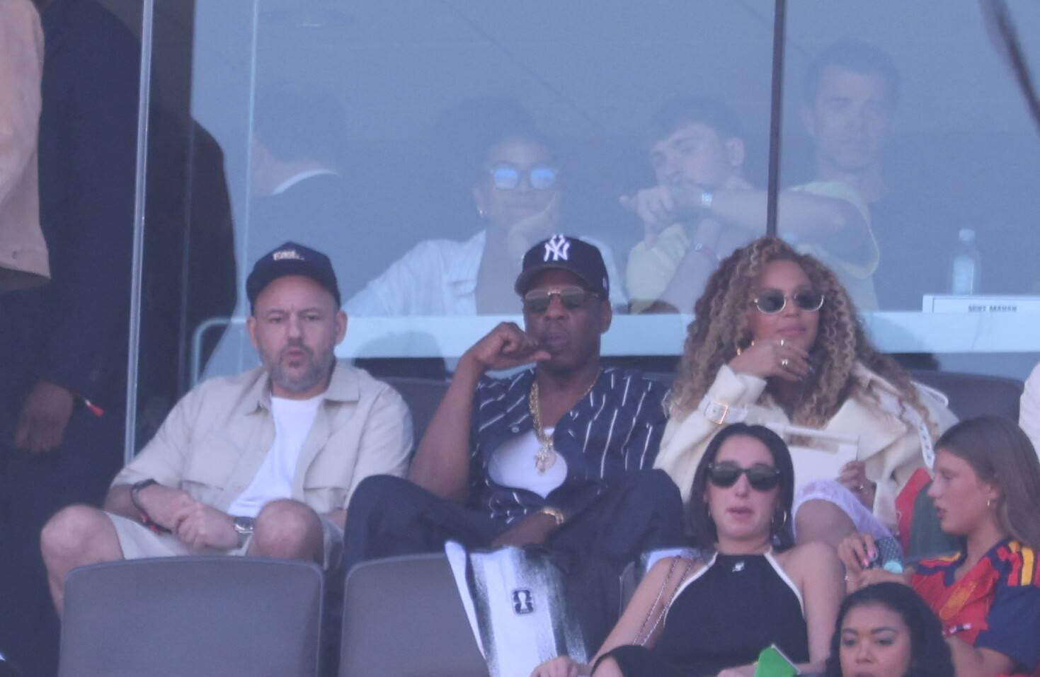 Hailey Bieber, Jay-Z e Beyoncé. Foto IMAGO