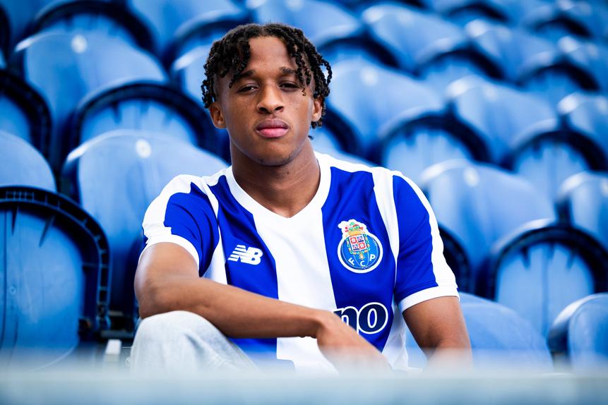 Cardoso Varela regressa a casa - Foto: FC Porto
