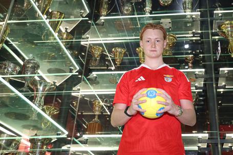 Breki Árnason (Foto: Benfica)