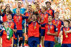 Espanha sagrou-se campeã mundial ao derrotar, por 1-0 (após porlogamento), a Argentina - Foto: IMAGO