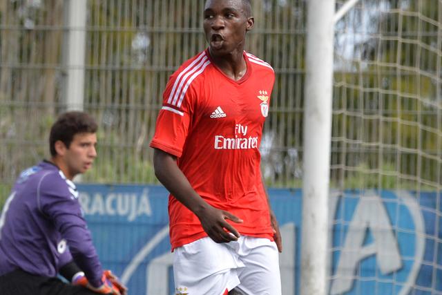 Aurélio Buta nos juniores do Benfica (Foto: ASF/Hélder Santos)