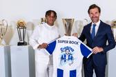 Villas-Boas ao lado de Cardoso Varela - Foto: FC Porto