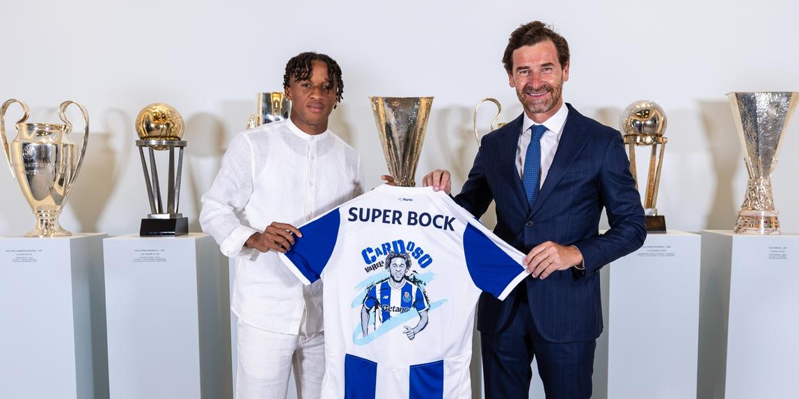 Villas-Boas ao lado de Cardoso Varela - Foto: FC Porto