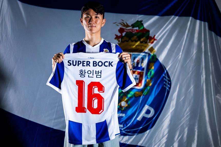 16 - Inbeom Hwang (médio)