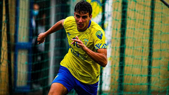 Estoril: Tiago Parente regressa aos sub-23 em definitivo