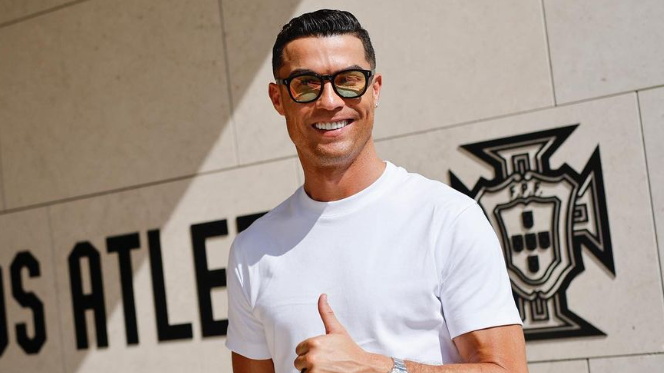 Cristiano Ronaldo lança canal no Youtube