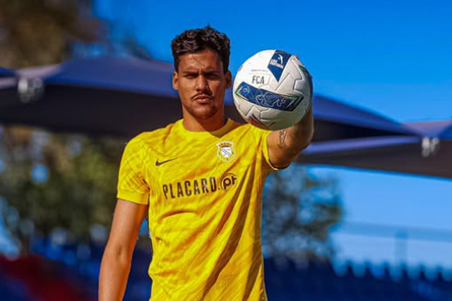 Matheus Mendes é reforço para Custódio. Foto Alverca/Instagram