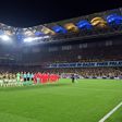 Onzes iniciais de Benfica e Fenerbahçe alinhados antes do encontro (IMAGO / Anadolu Agency)