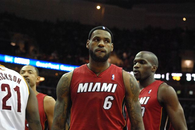 Incrível: segurança dos Heat roubou e vendeu camisolas destinadas ao museu