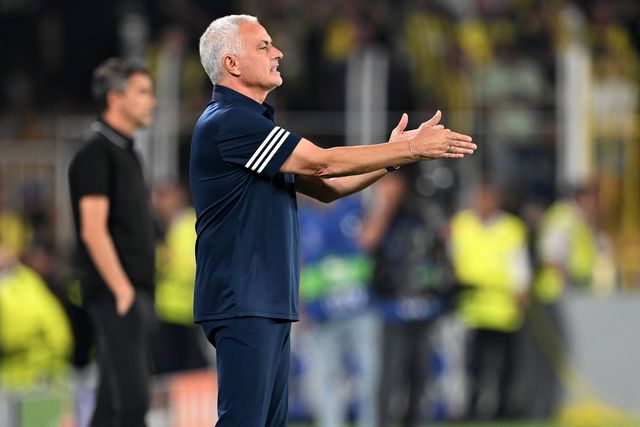 José Mourinho, treinador do Fenerbahçe