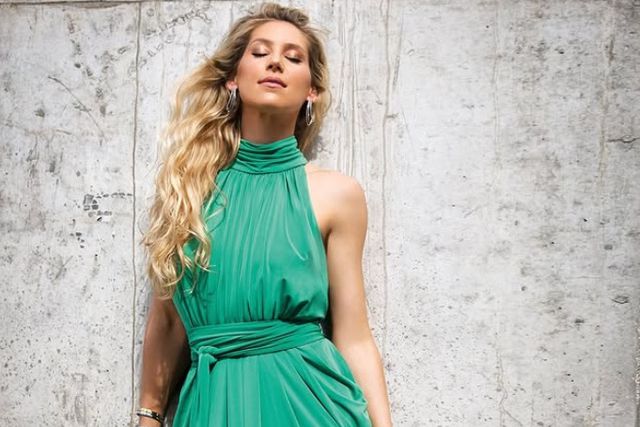 Kournikova preocupou com foto em cadeira de rodas, mas não passou de um susto