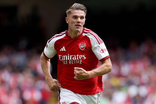 Arsenal, de Gyokeres, começa nesta noite de sexta-feira, 21 de agosto, a defesa do título da Premier League - Foto: IMAGO