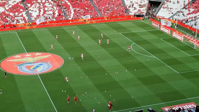 Primeiro momento de euforia no Estádio da Luz