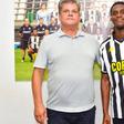 Presidente Rui Alves e o reforço William Kokolo