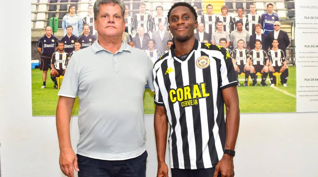 Presidente Rui Alves e o reforço William Kokolo