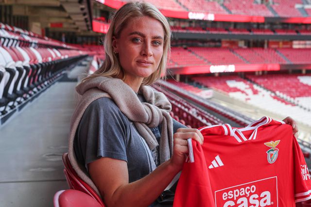 Svava Gudmundsdóttir reforça o Benfica