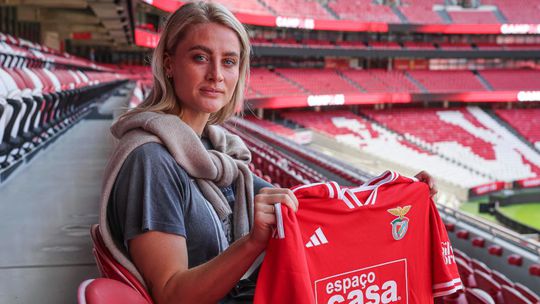 Svava Gudmundsdóttir reforça o Benfica