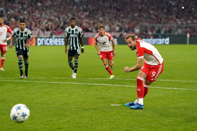 Bruno Fernandes assistiu mas Bayern foi demolidor frente ao Manchester United